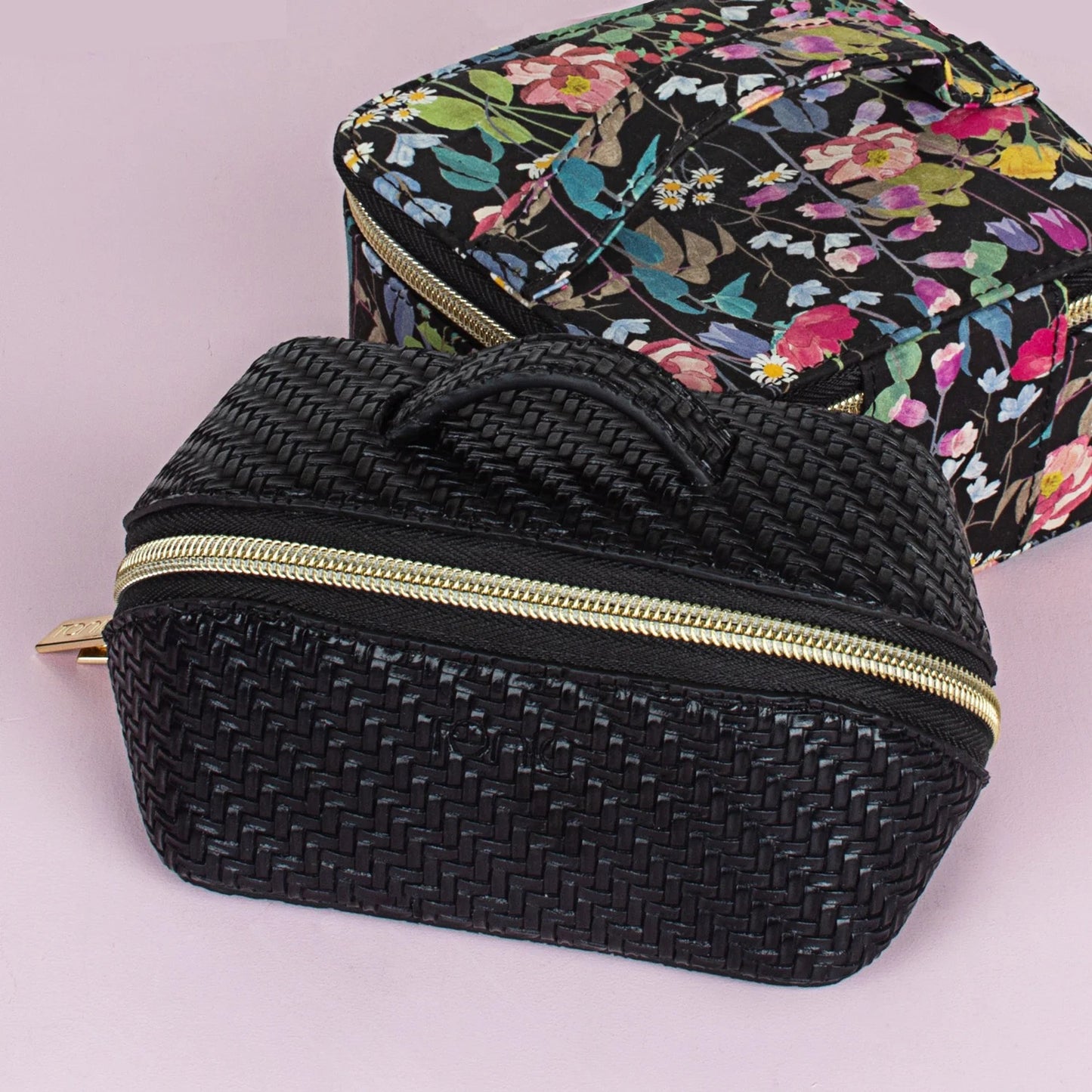 SMALL COSMETIC BEAUTY BAG