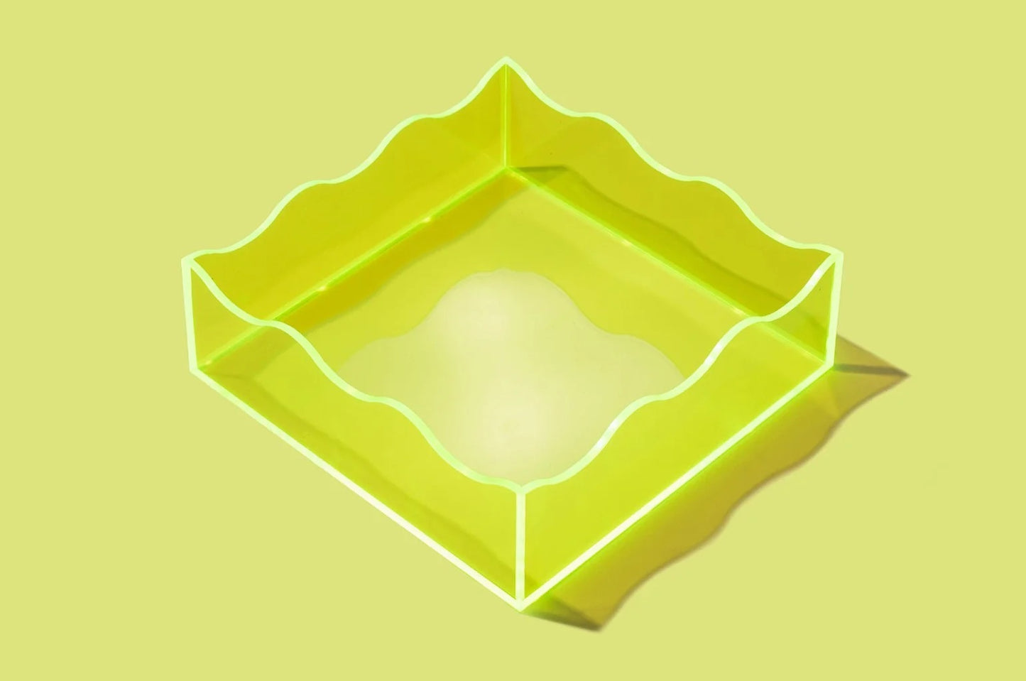 GREEN SQUARE WAVY TRAY