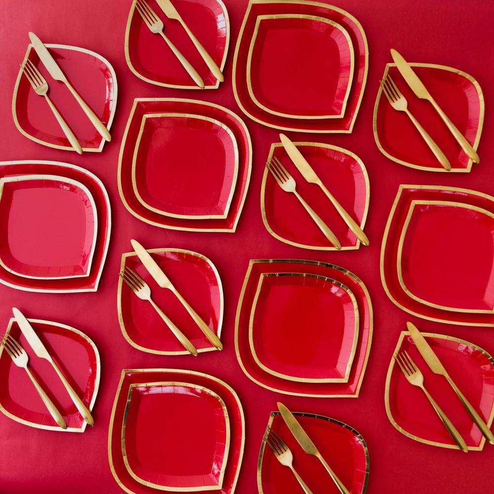 Posh Ruby Kiss Dessert Plates