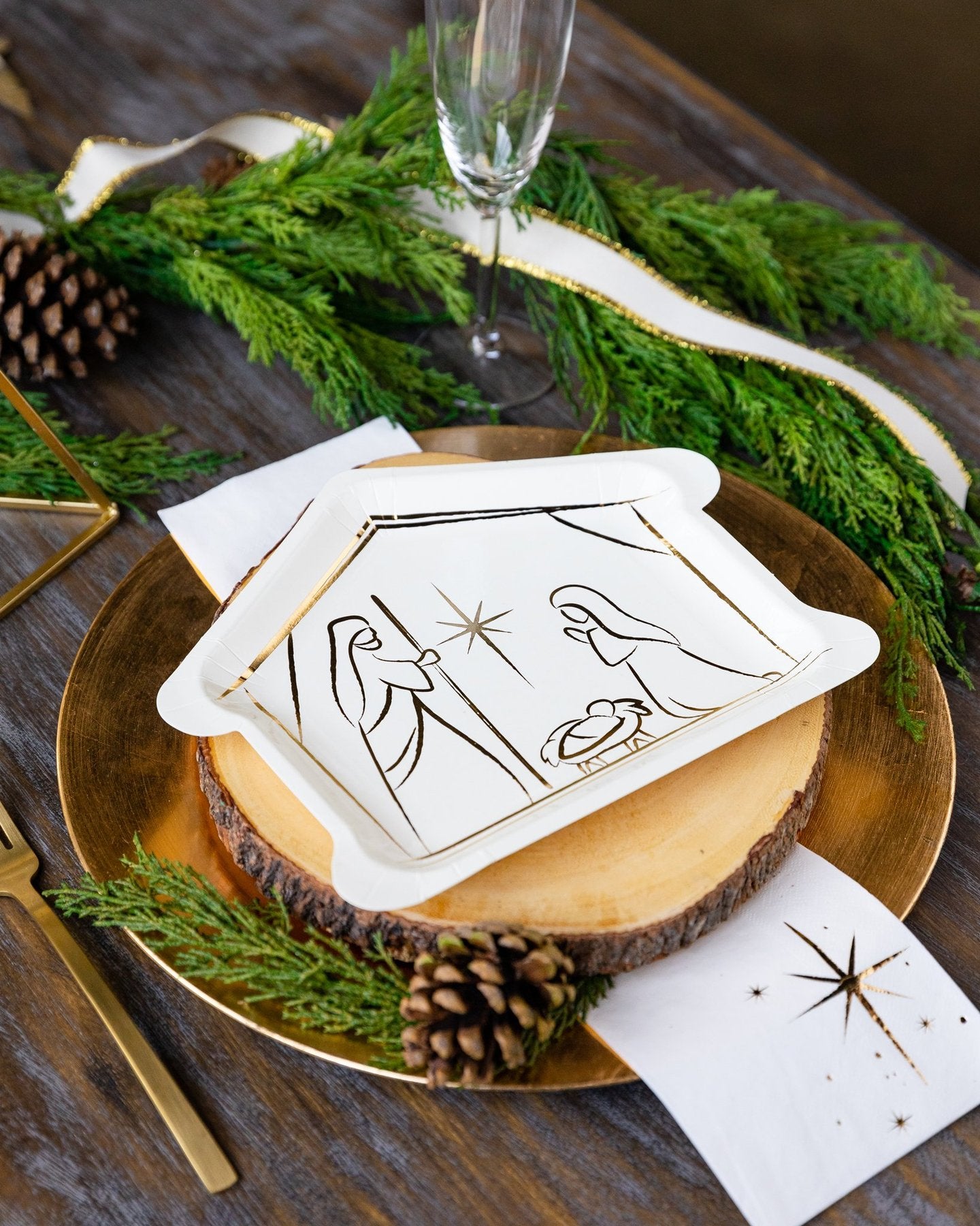 SILENT NIGHT STAR DINNER NAPKINS