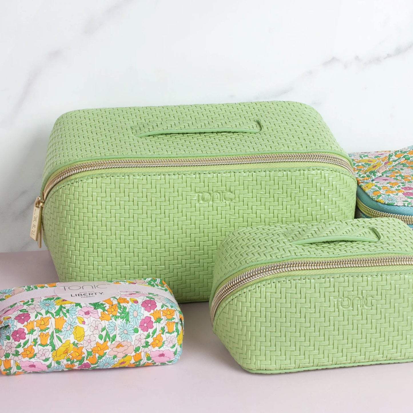 MEDIUM COSMETIC BEAUTY BAG  HERRINGBONE PISTACHIO