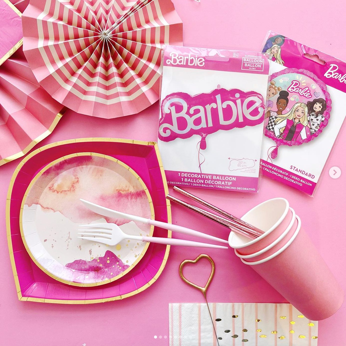 Circle Barbie Dream Together Foil Balloon