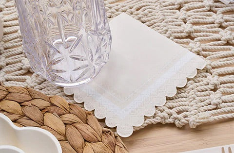 CREAM COCKTAIL NAPKINS