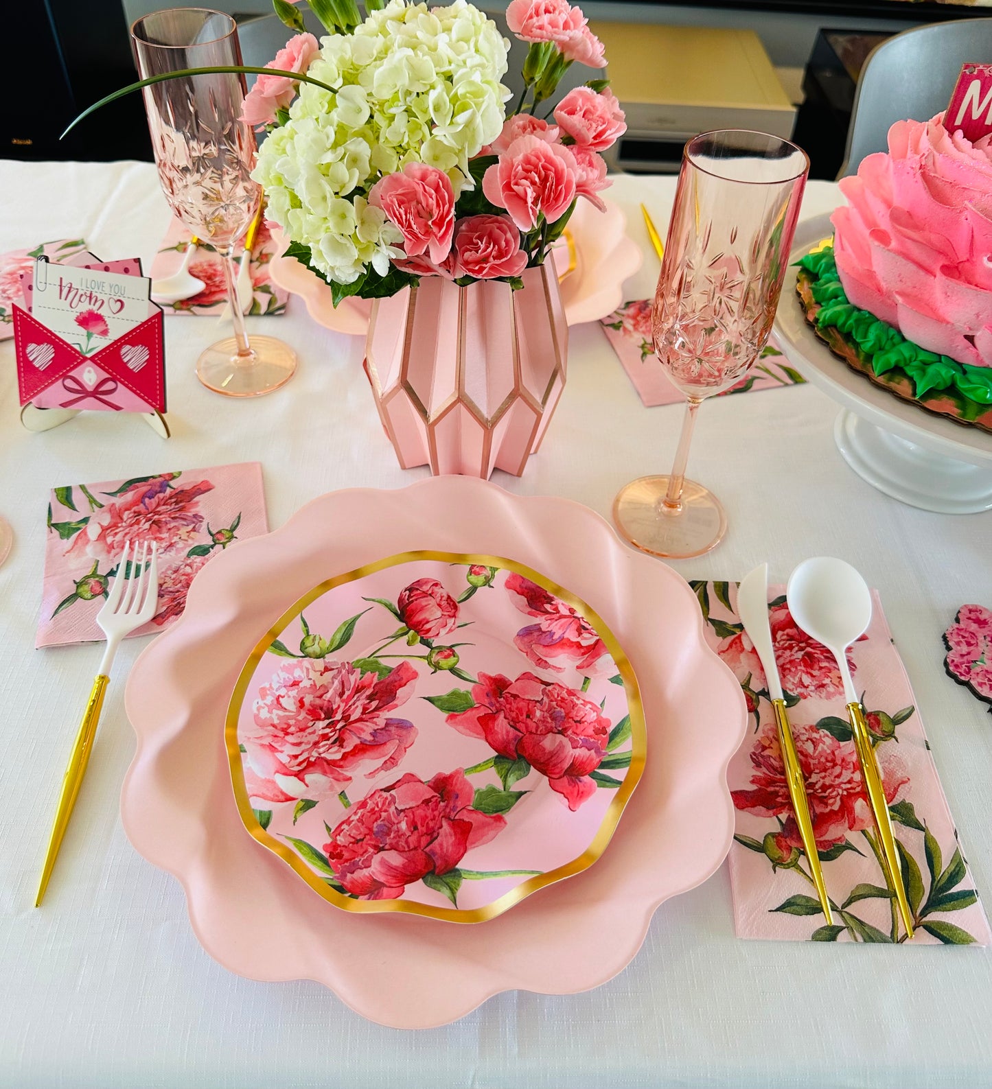PINK PEONIES DESSERT PLATES