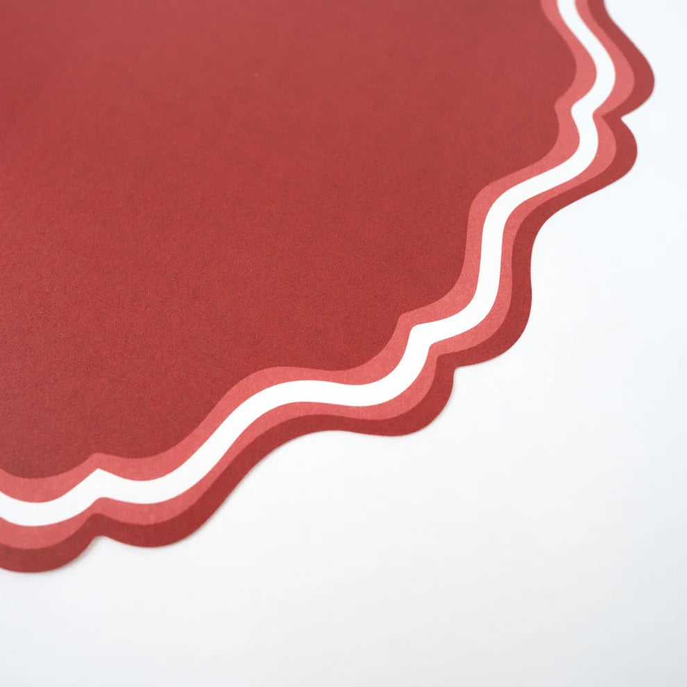 RED FANCY SCALLOP PAPER PLACEMATS
