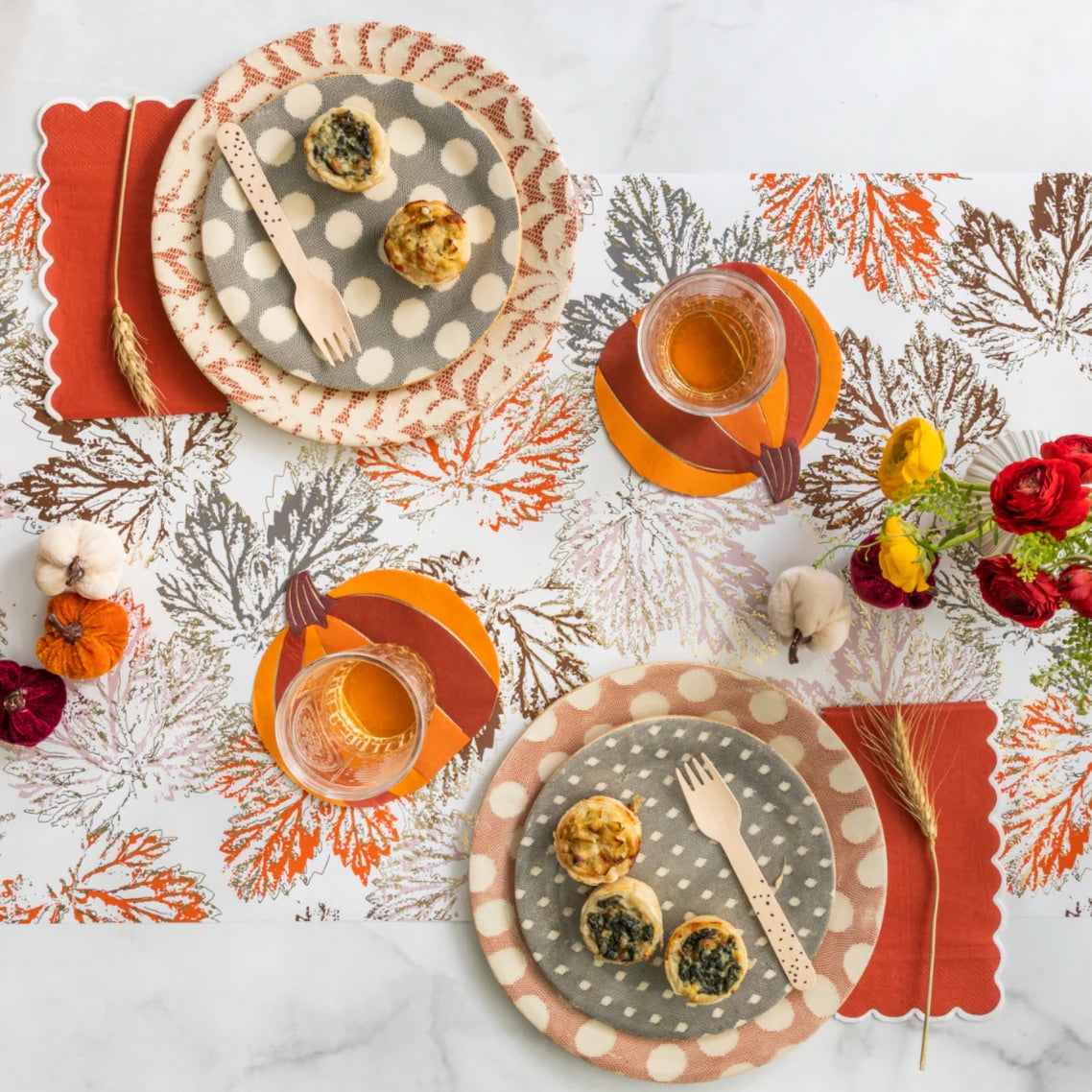 FALLING LEAVES PAPER TABLE RUNNER