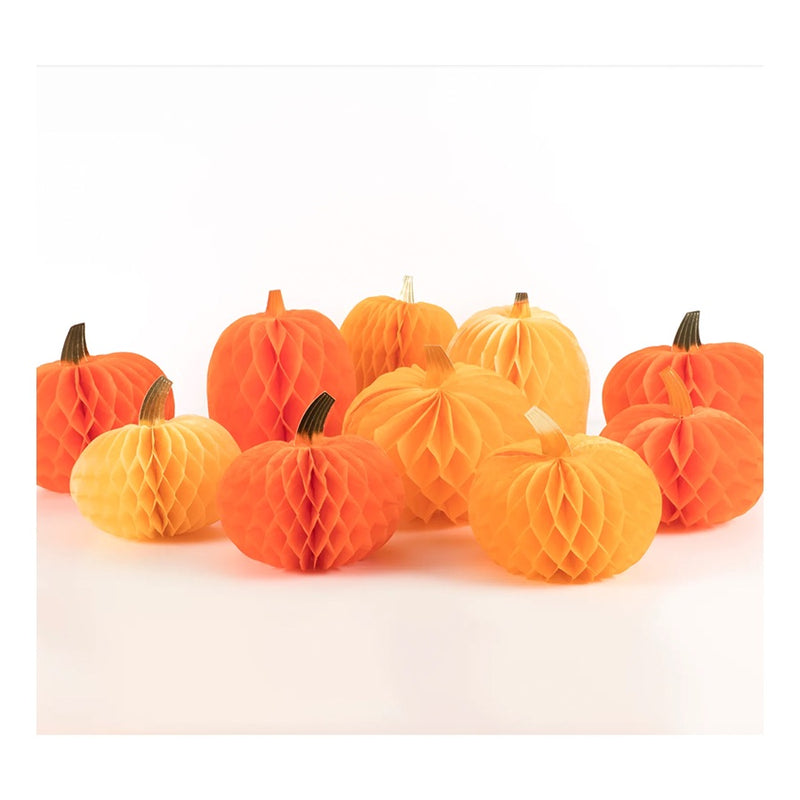 Thanksgiving Honeycomb Pumpkins