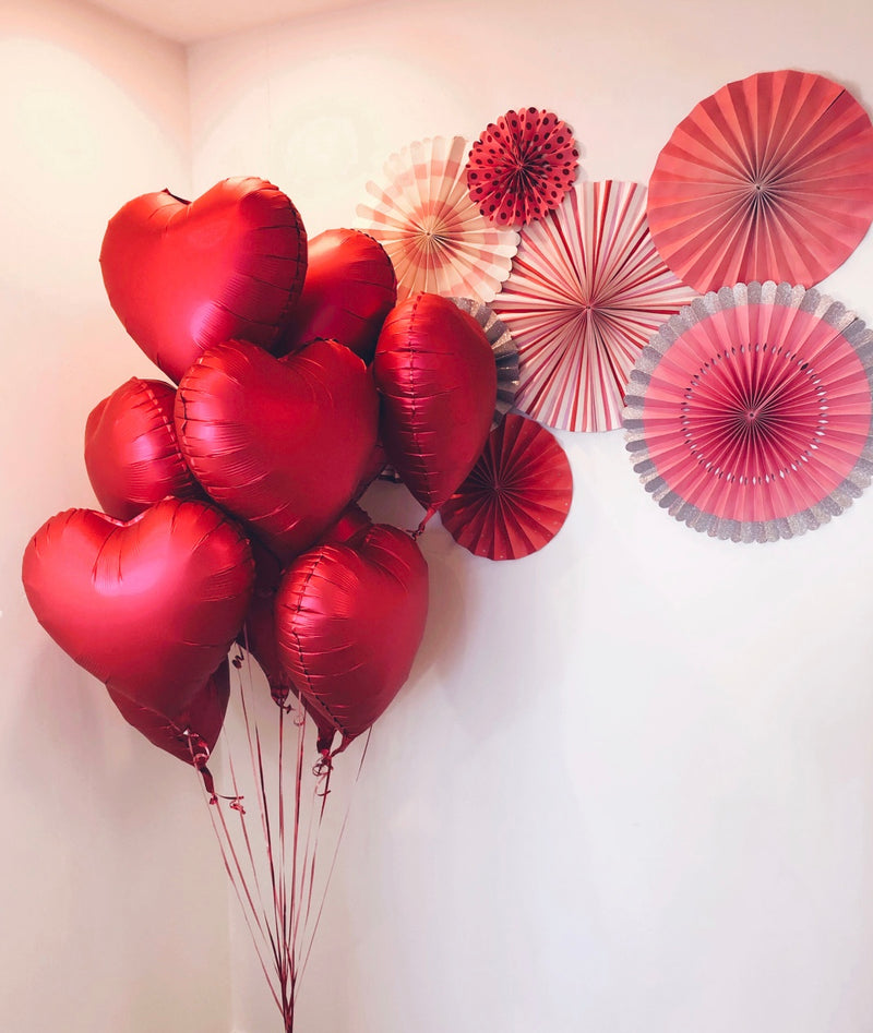 DOZEN RED HEART FOIL BALLOONS FILL WITH HELIUM  lo