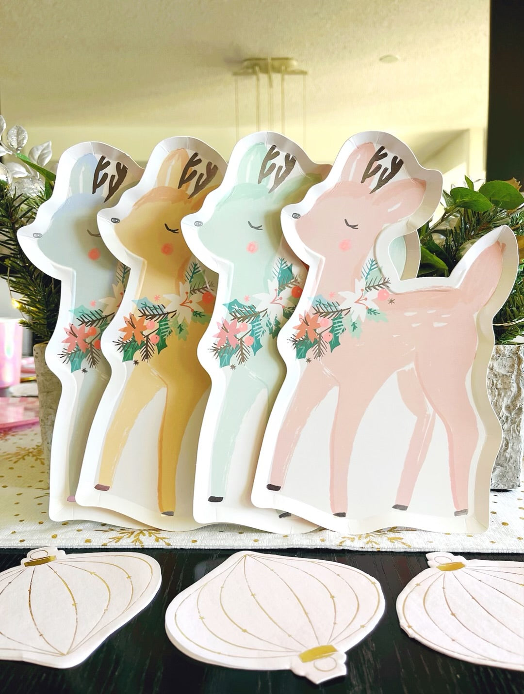 Pastel Reindeers Party Box