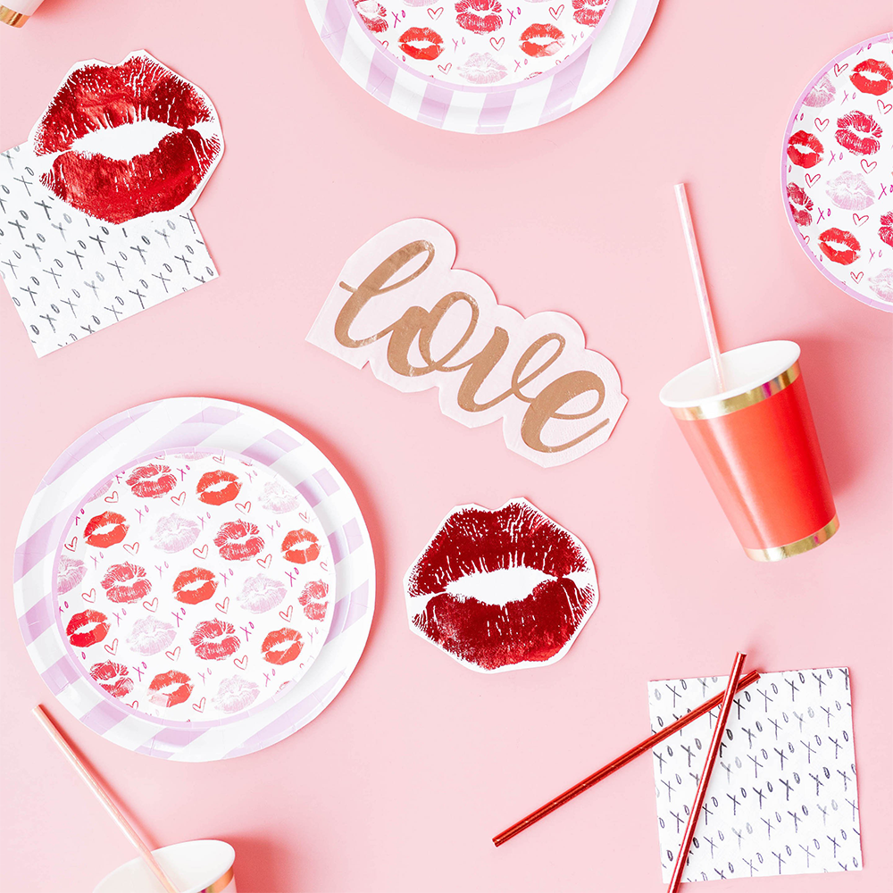 "XOXO" Cocktail Napkins