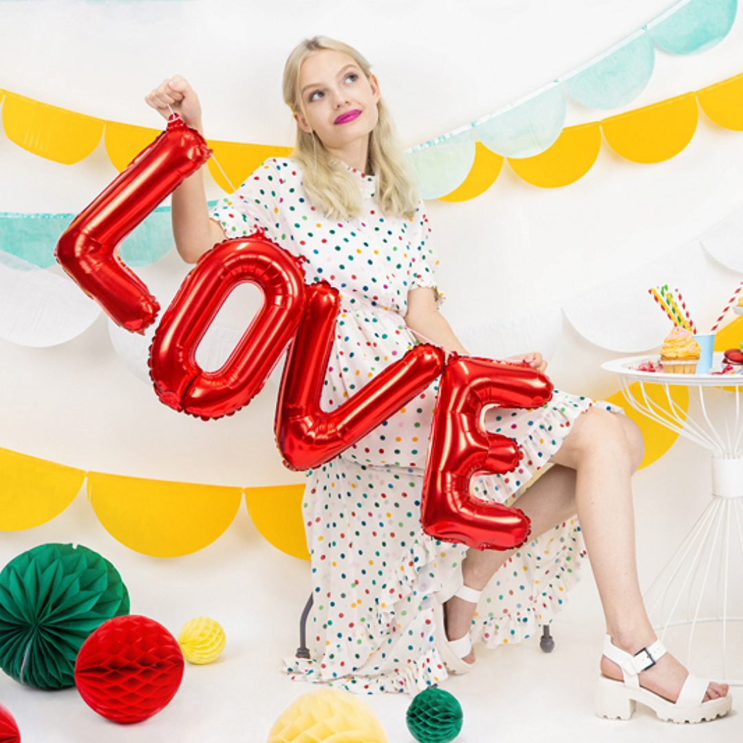 RED LOVE LETTER BALLOON